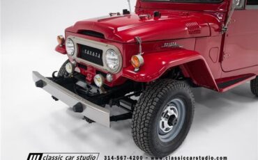 Toyota-Land-Cruiser-1968-SUV-4