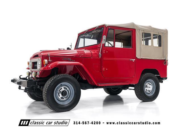 Toyota-Land-Cruiser-1968-SUV