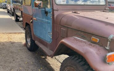 Toyota-Land-Cruiser-1971-2