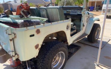 Toyota-Land-Cruiser-1971