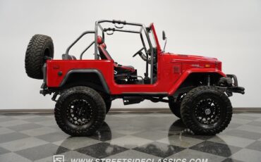 Toyota-Land-Cruiser-1972-SUV-12