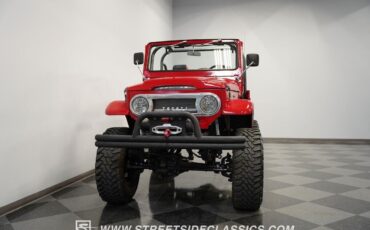 Toyota-Land-Cruiser-1972-SUV-16