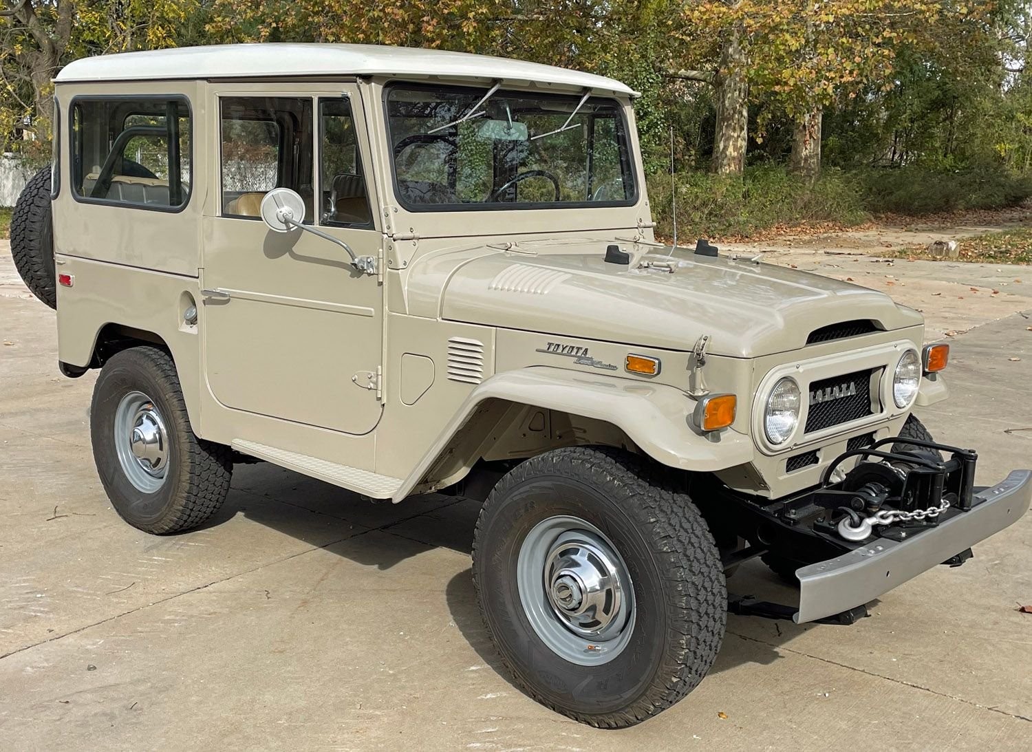 Toyota-Land-Cruiser-1972-SUV