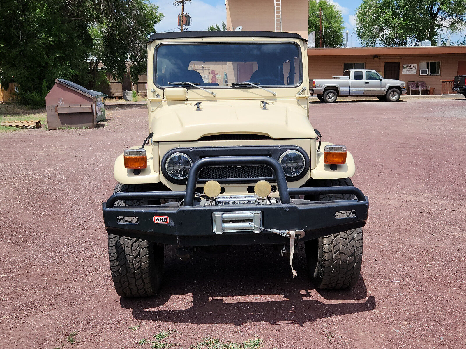 Toyota-Land-Cruiser-1977-Convertible-11