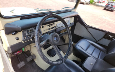 Toyota-Land-Cruiser-1977-Convertible-15