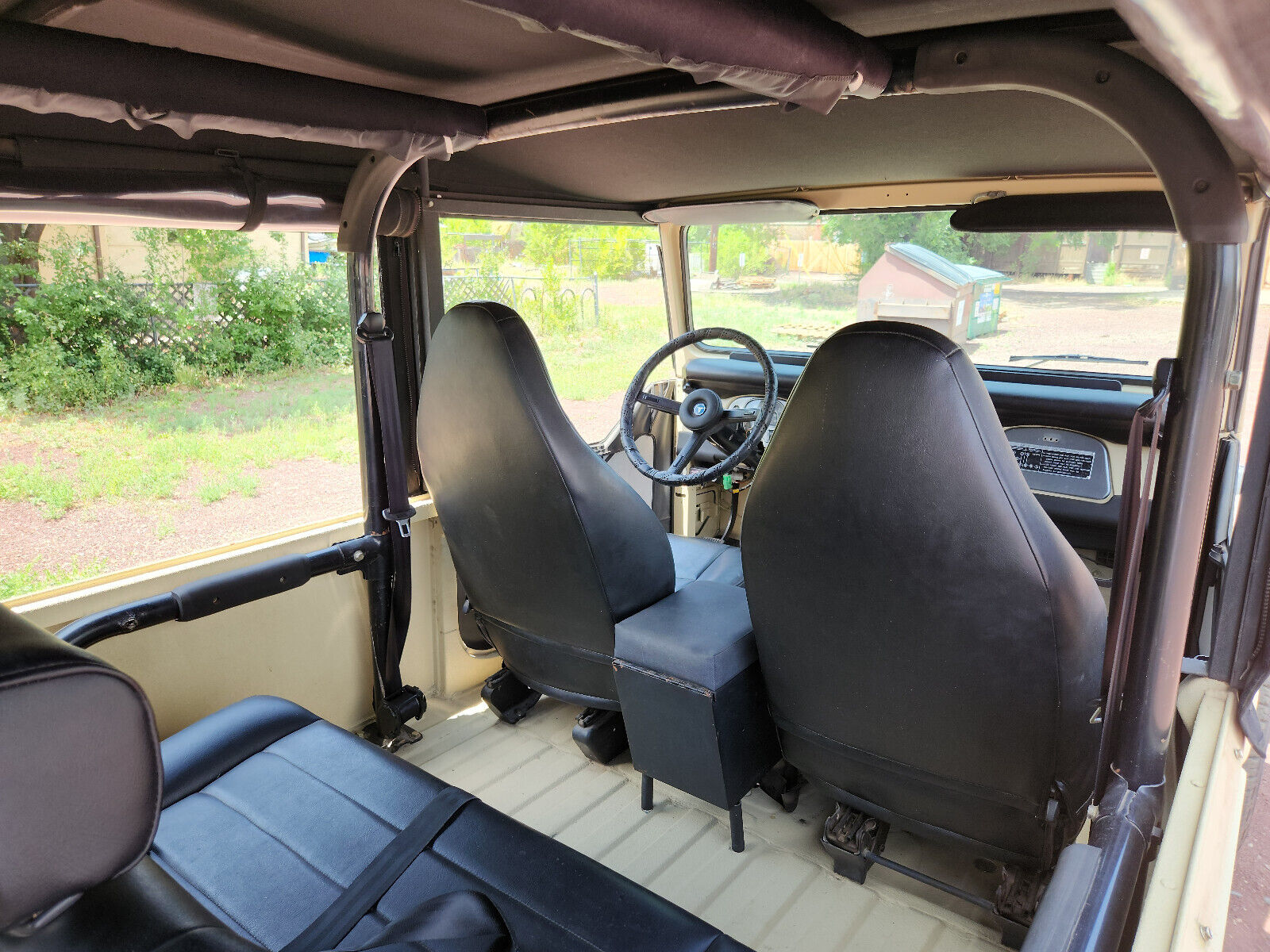 Toyota-Land-Cruiser-1977-Convertible-19