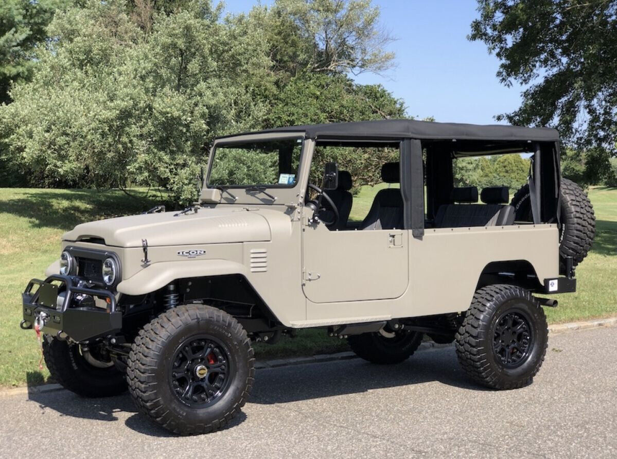 Toyota-Land-Cruiser-1977-Convertible-24