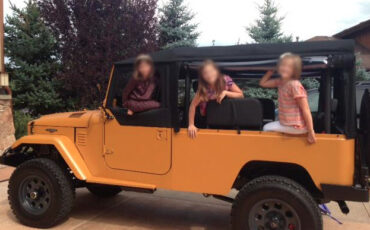 Toyota-Land-Cruiser-1977-Convertible-6