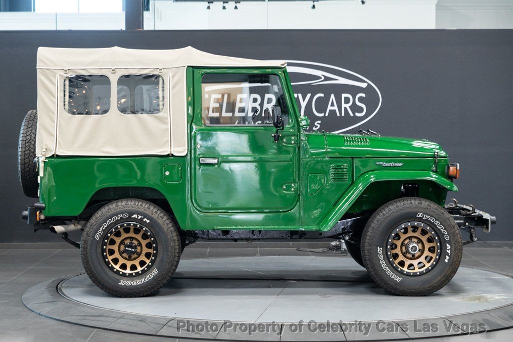 Toyota-Land-Cruiser-1978-SUV-3