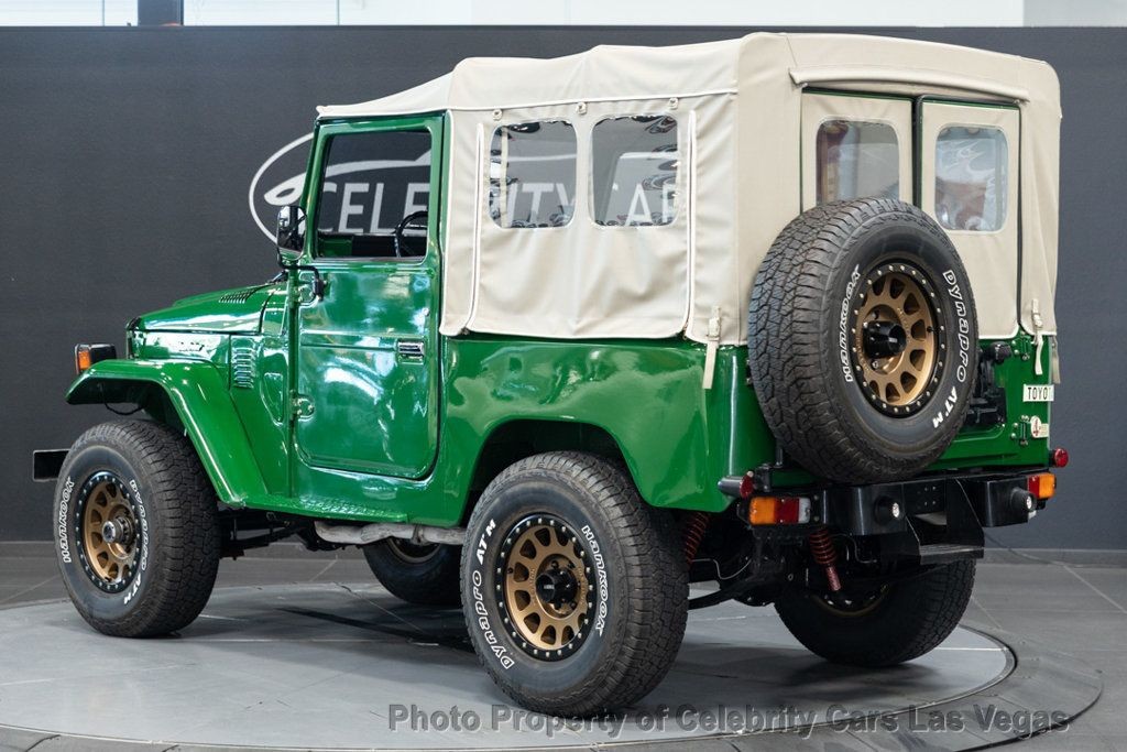 Toyota-Land-Cruiser-1978-SUV-7