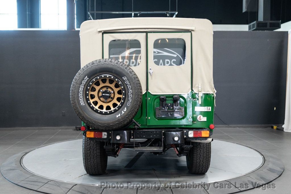 Toyota-Land-Cruiser-1978-SUV-8