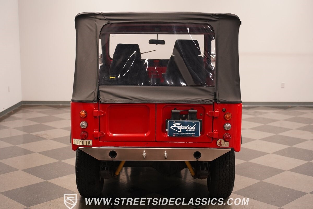Toyota-Land-Cruiser-1979-SUV-28