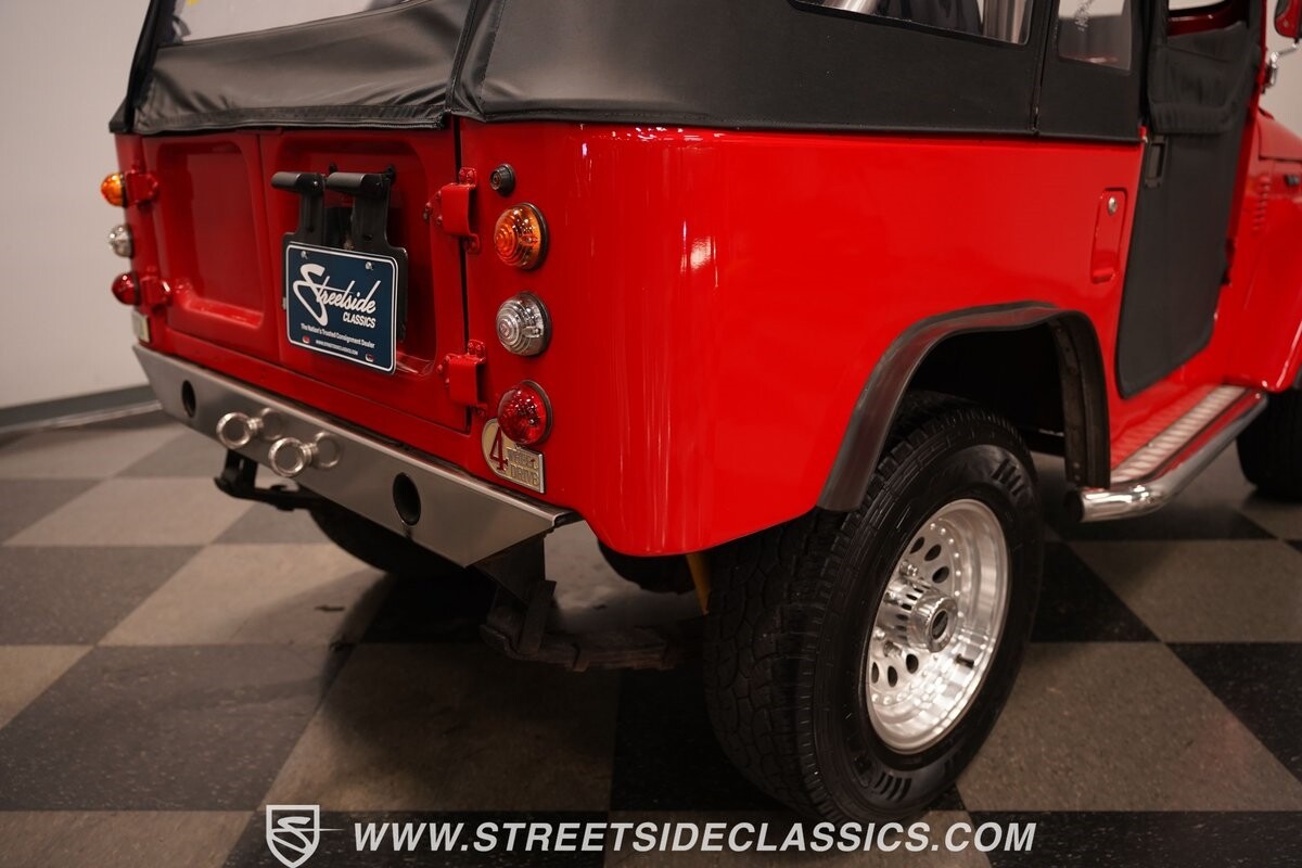 Toyota-Land-Cruiser-1979-SUV-30