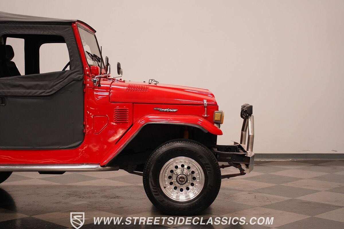 Toyota-Land-Cruiser-1979-SUV-33