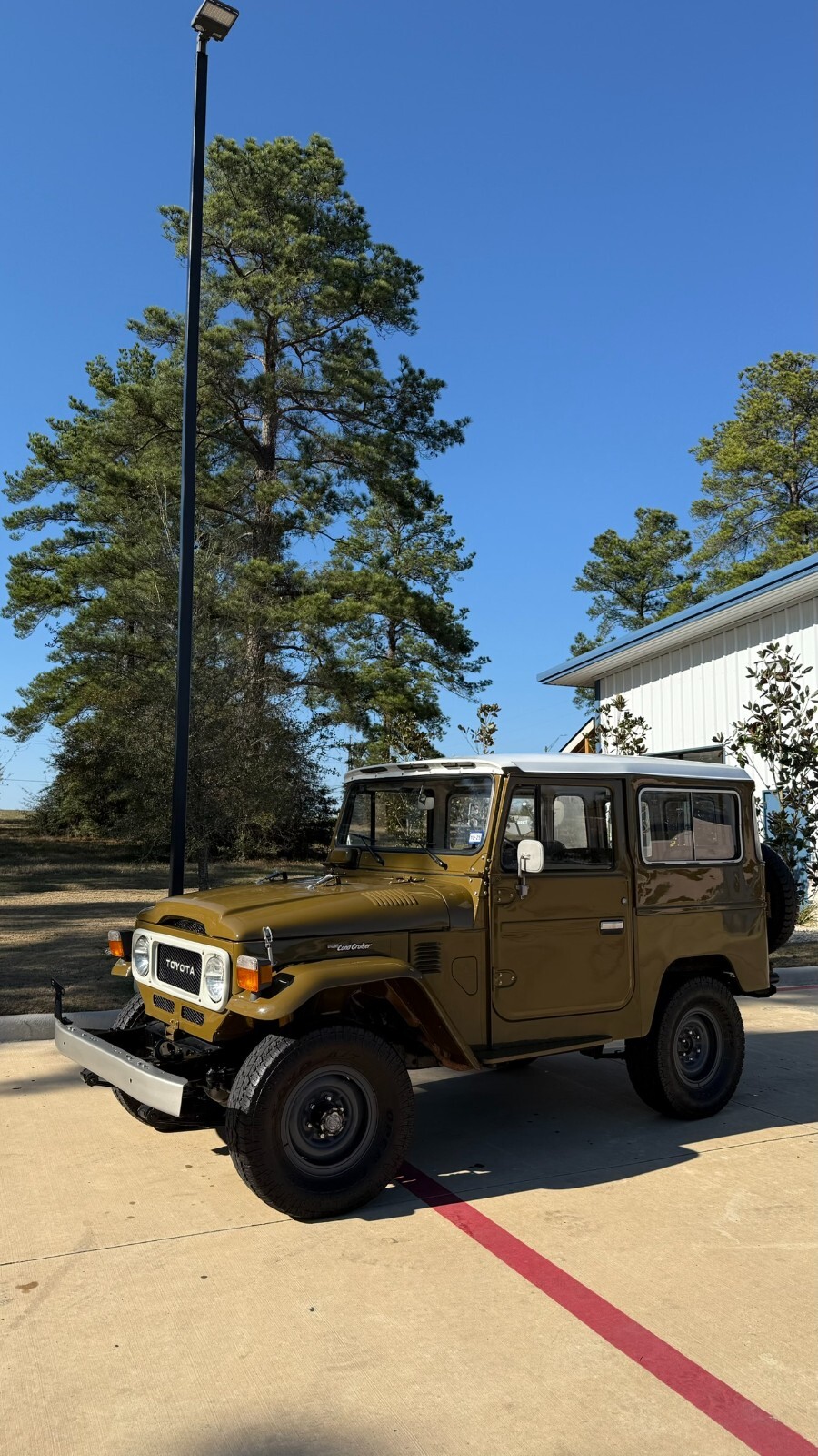 Toyota-Land-Cruiser-1980-1