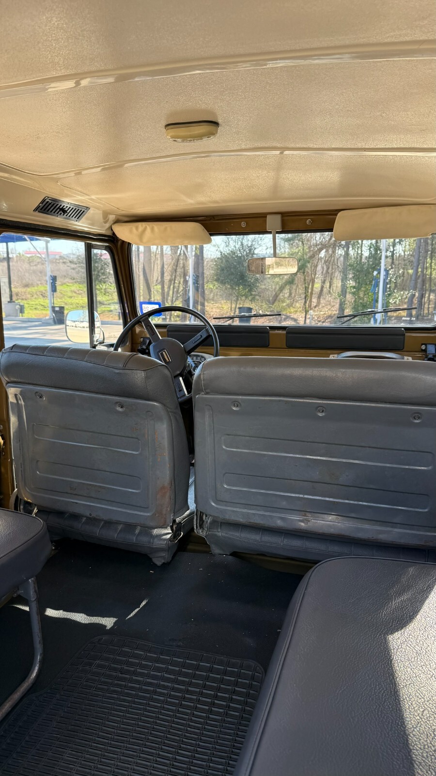 Toyota-Land-Cruiser-1980-17