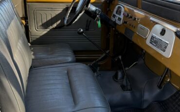 Toyota-Land-Cruiser-1980-19