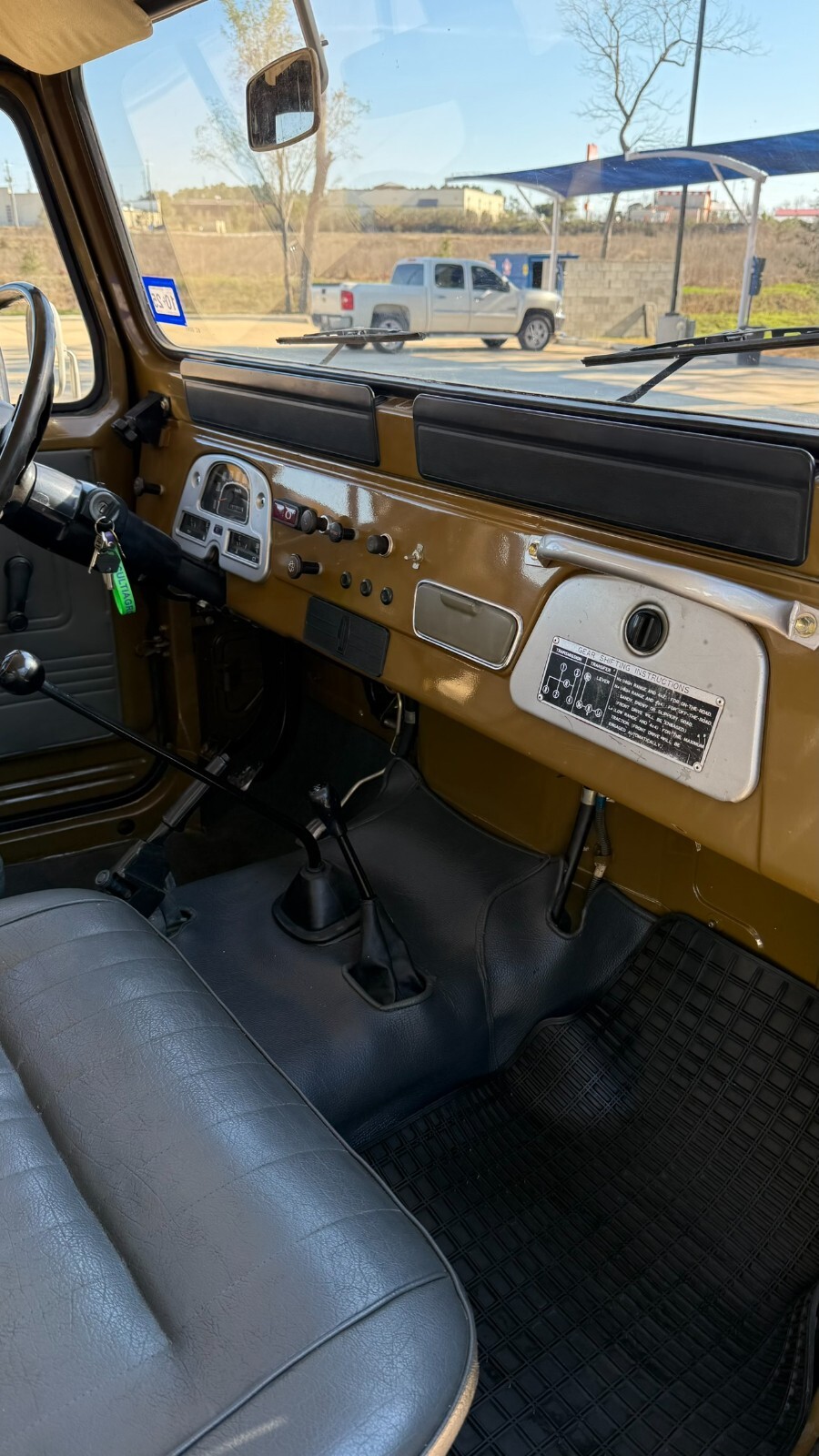 Toyota-Land-Cruiser-1980-20