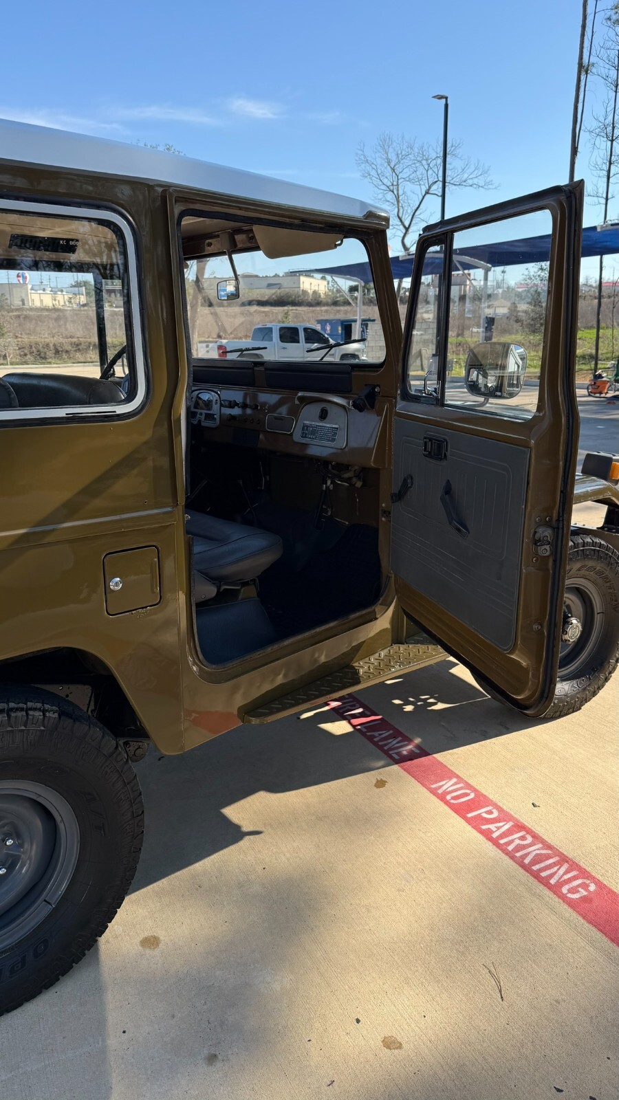 Toyota-Land-Cruiser-1980-21