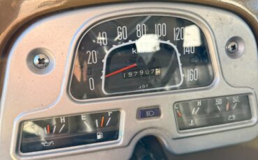 Toyota-Land-Cruiser-1980-30