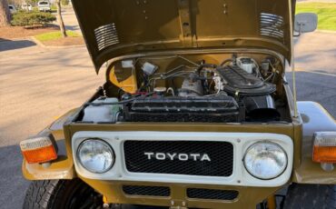 Toyota-Land-Cruiser-1980-37