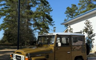 Toyota-Land-Cruiser-1980-6