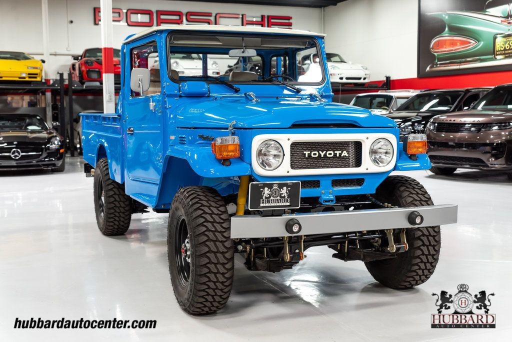 Toyota-Land-Cruiser-1980-Pickup-Truck-9