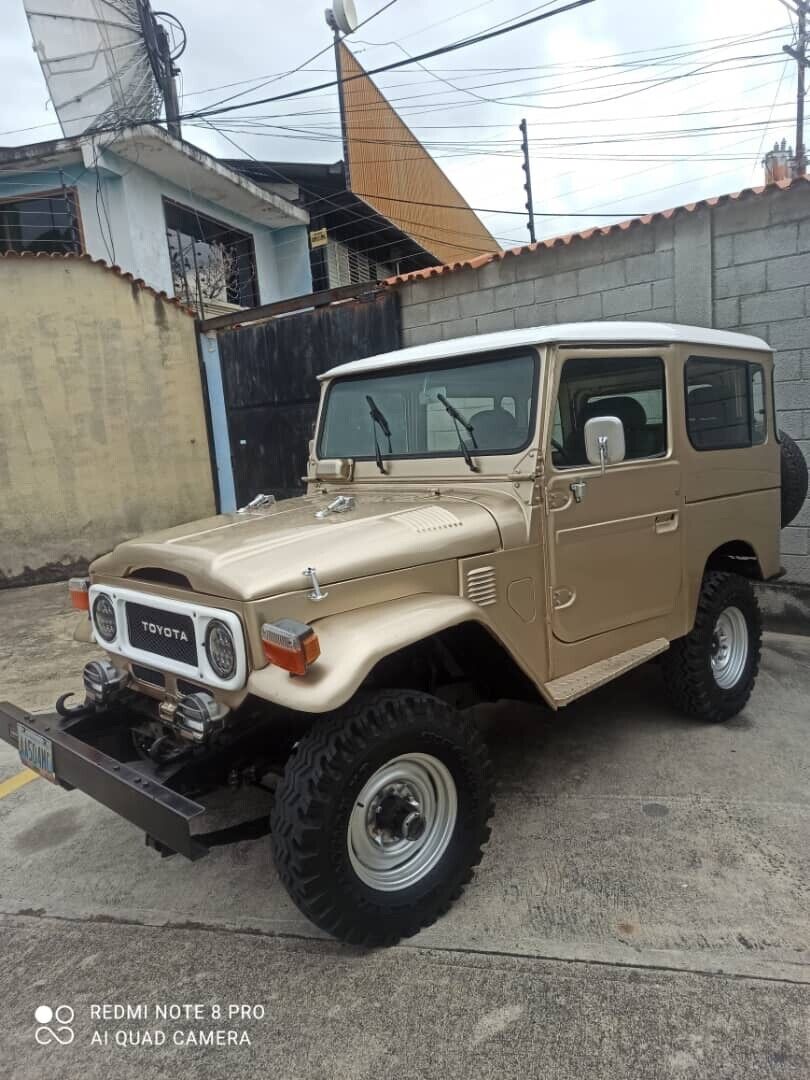 Toyota Land Cruiser 1982