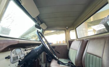 Toyota-Land-Cruiser-1982-6