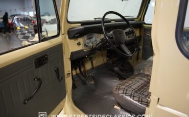 Toyota-Land-Cruiser-1982-SUV-4