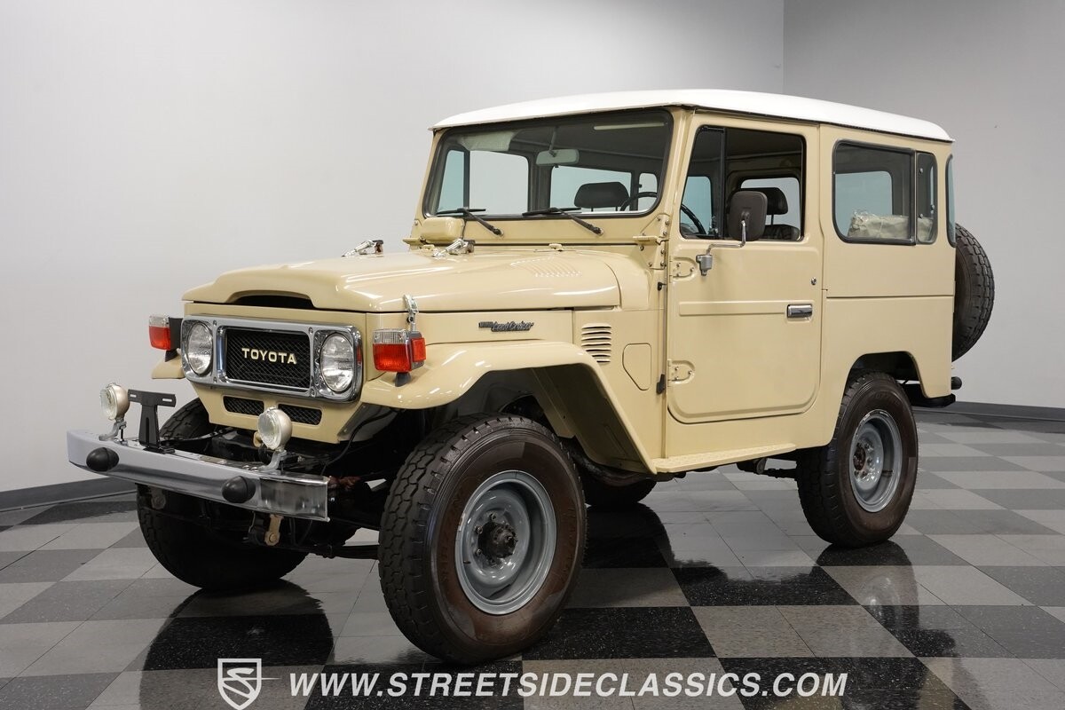 Toyota-Land-Cruiser-1982-SUV-5