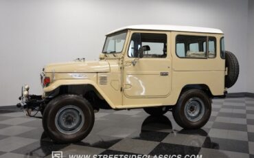 Toyota-Land-Cruiser-1982-SUV-6