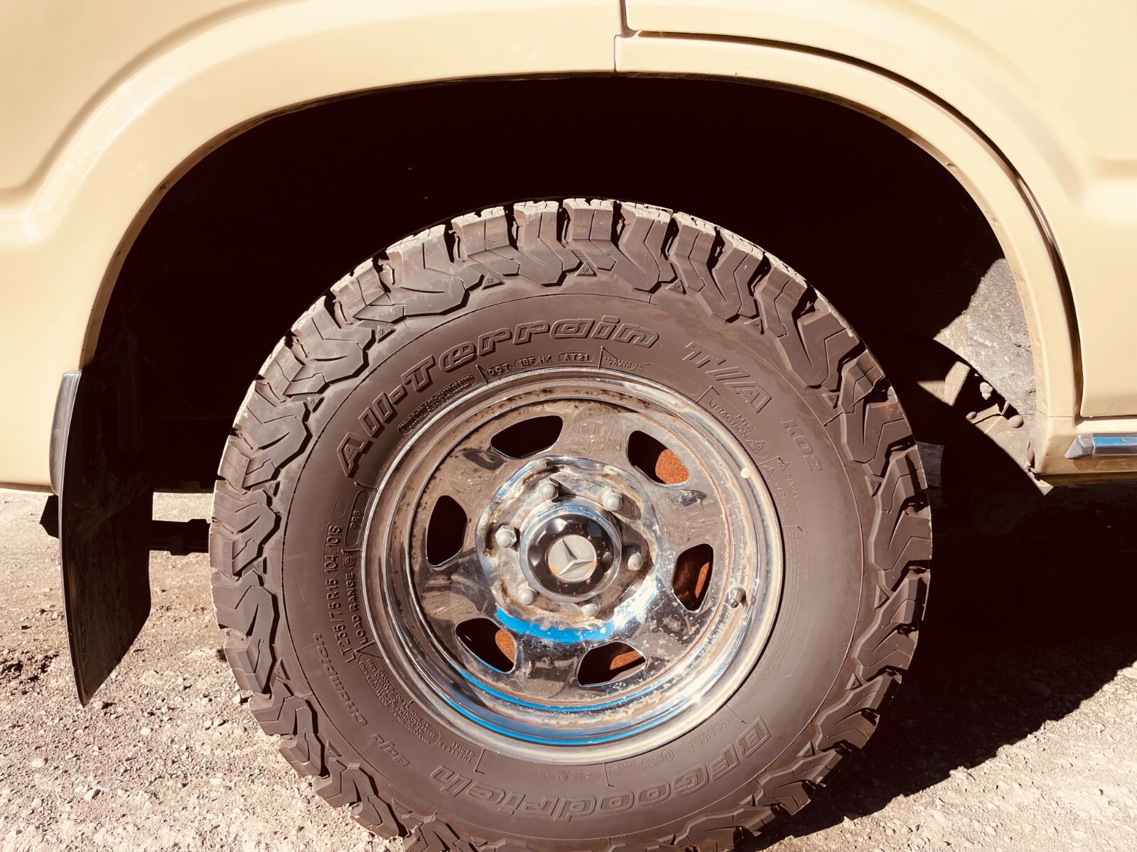 Toyota-Land-Cruiser-1983-SUV-15