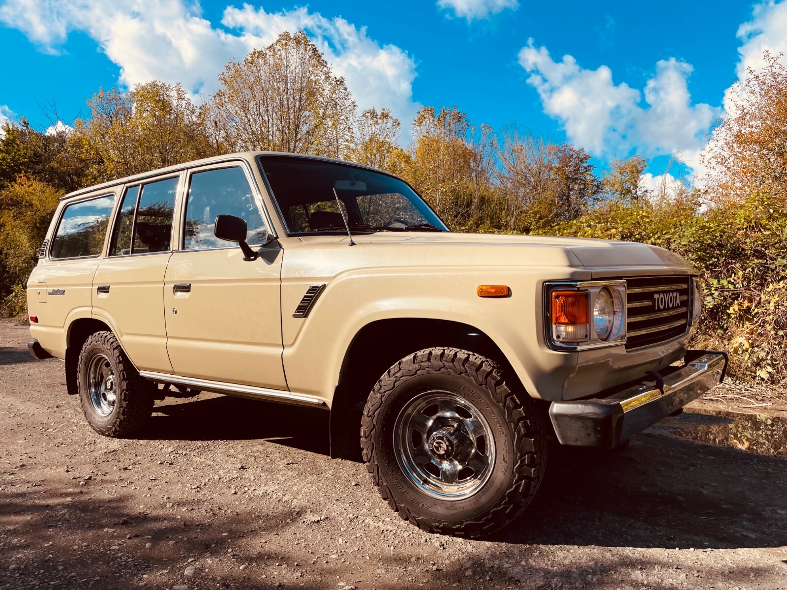 Toyota-Land-Cruiser-1983-SUV-4