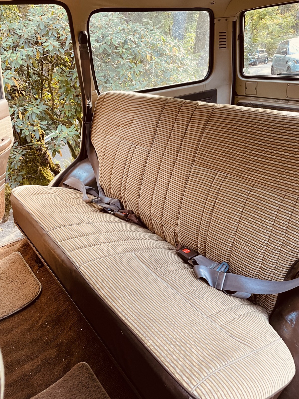 Toyota-Land-Cruiser-1983-SUV-9