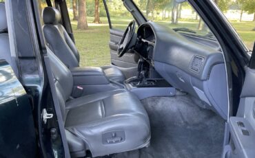 Toyota-Land-Cruiser-1993-10