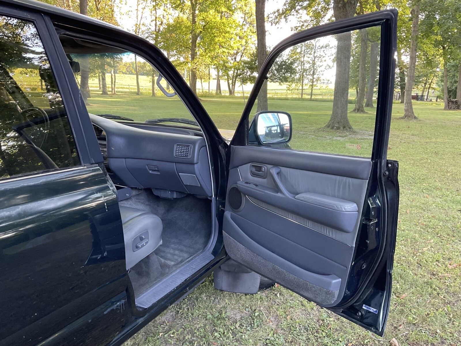 Toyota-Land-Cruiser-1993-11