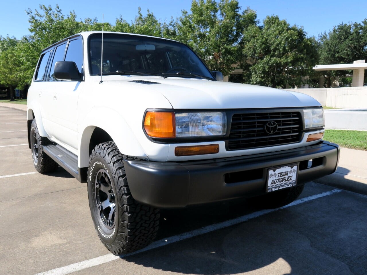 Toyota-Land-Cruiser-1995-SUV-11
