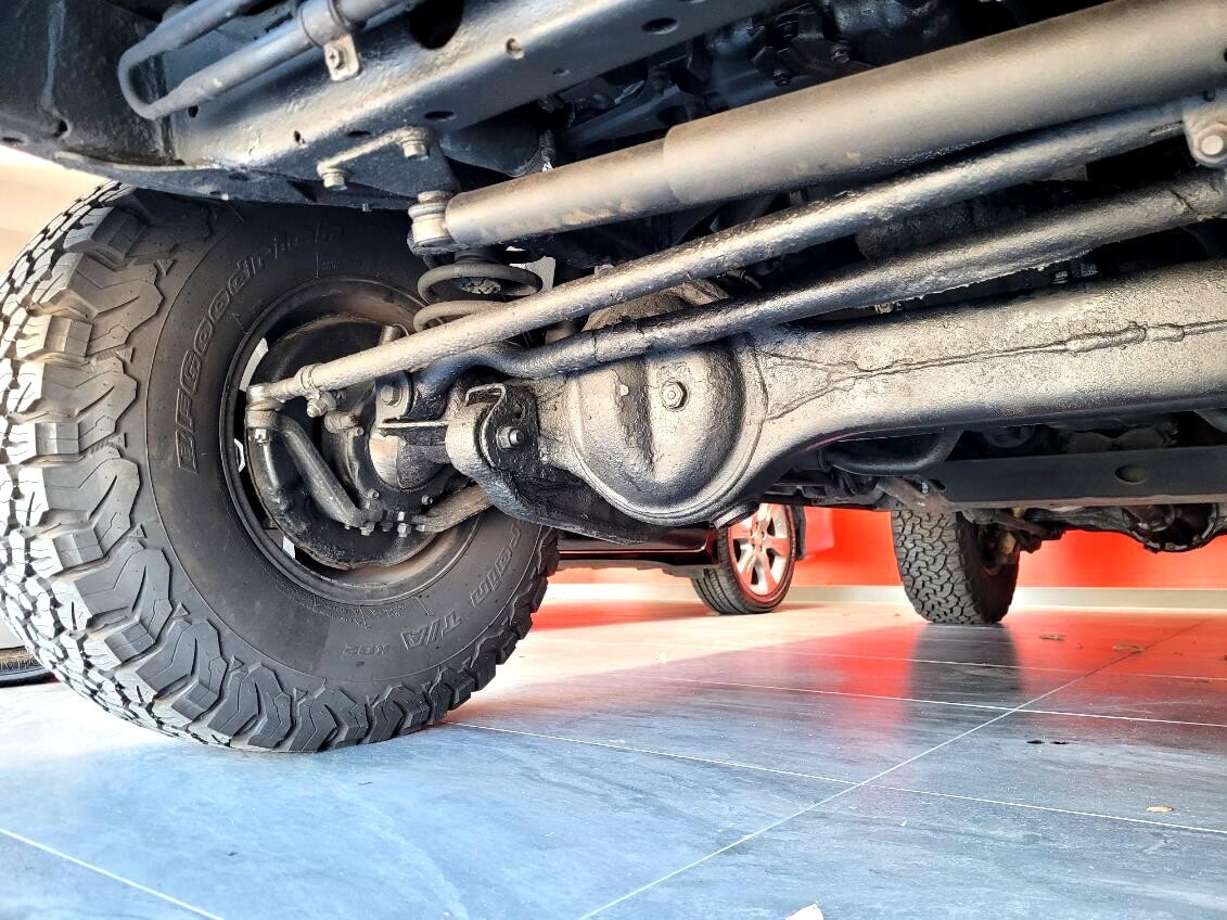 Toyota-Land-Cruiser-1995-SUV-26