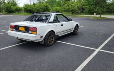 Toyota-MR2-1986-Coupe-5
