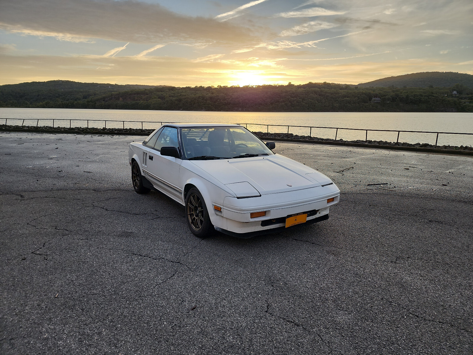 Toyota-MR2-1986-Coupe