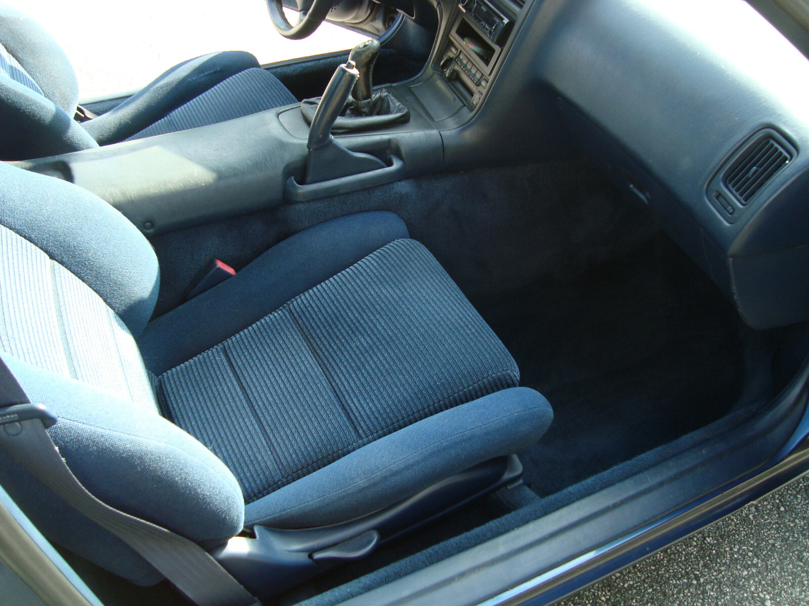 Toyota-MR2-1991-Coupe-16