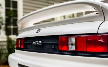Toyota-MR2-1991-Coupe-16