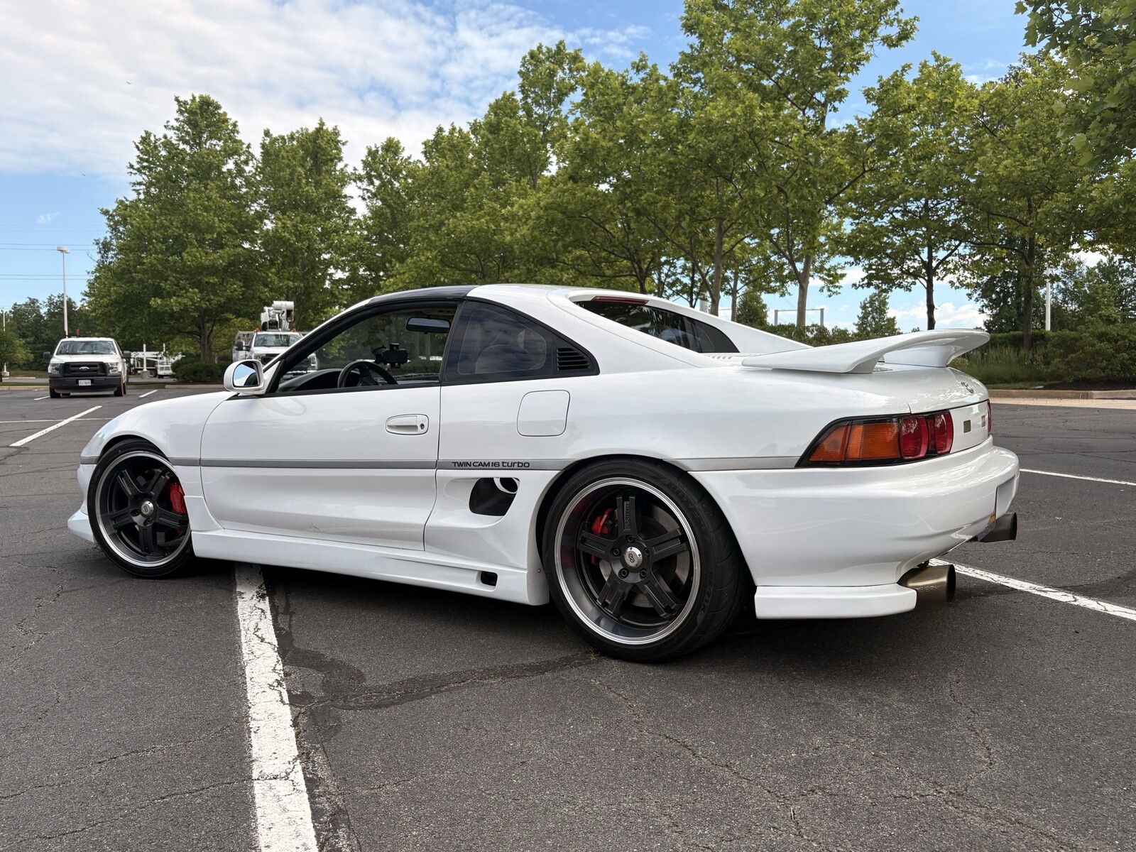 Toyota-MR2-1993-Coupe-1