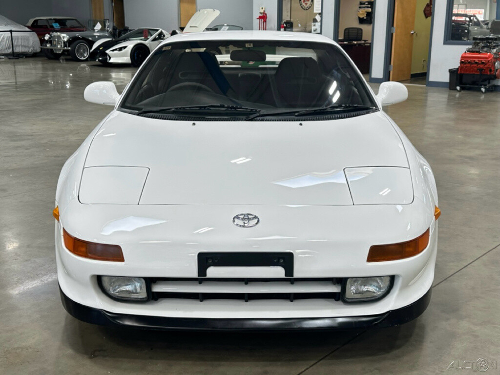 Toyota-MR2-1993-Coupe-1