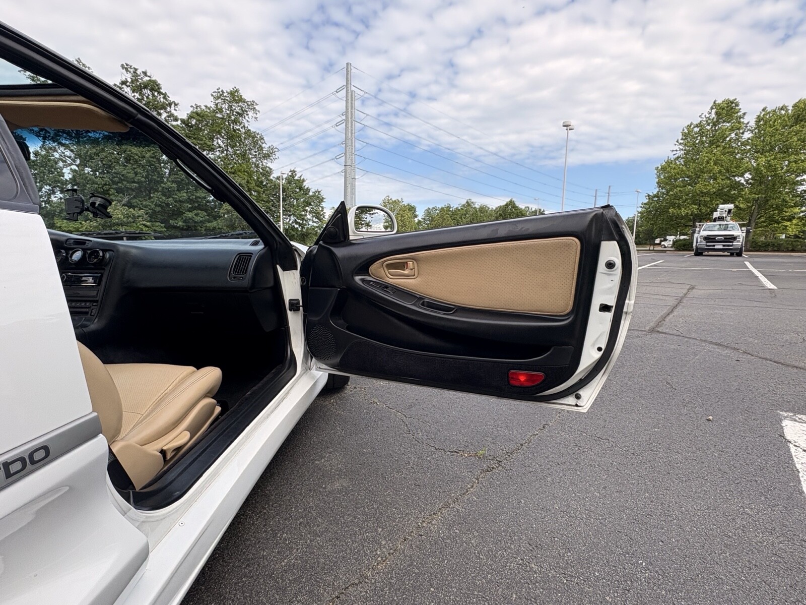 Toyota-MR2-1993-Coupe-10