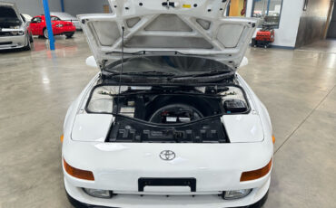 Toyota-MR2-1993-Coupe-10
