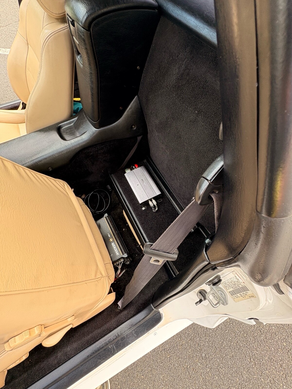 Toyota-MR2-1993-Coupe-14