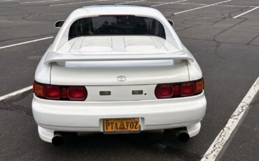 Toyota-MR2-1993-Coupe-3