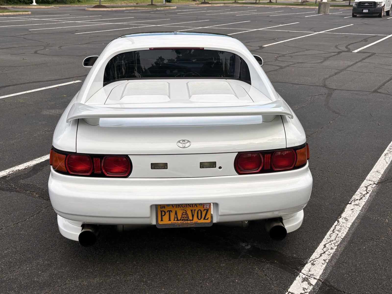 Toyota-MR2-1993-Coupe-3